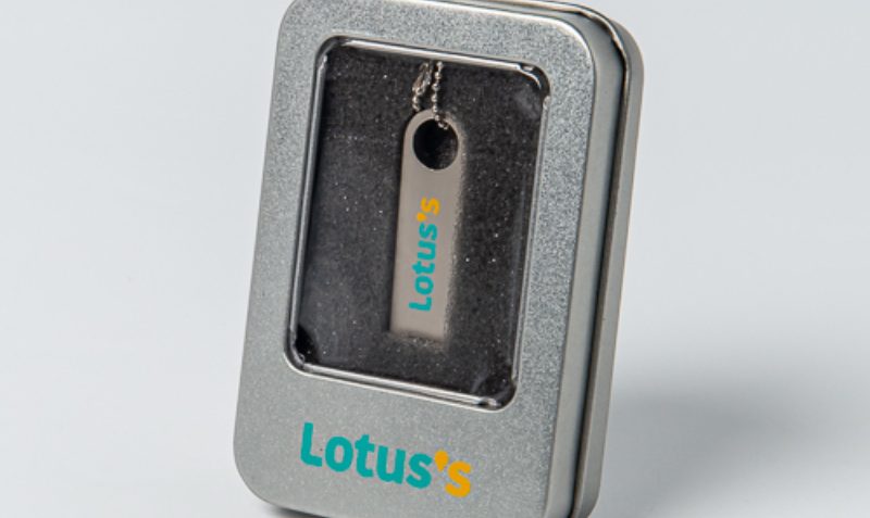 how-to-design-custom-usb-drives-customers-reuse