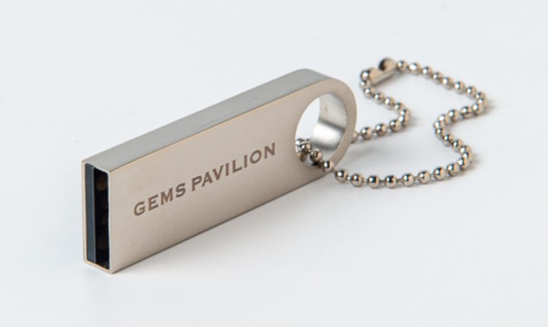 custom-flash-drive-cool-gadget-idea