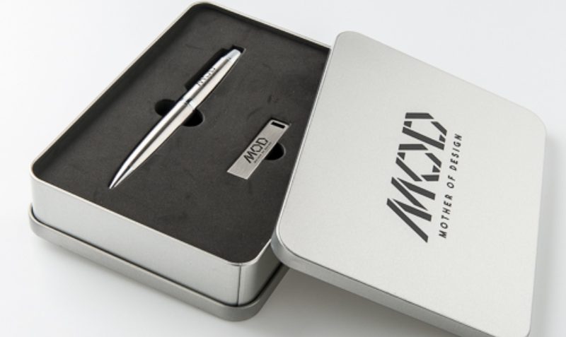 best-occasions-for-gifting-metal-usb-flash-drive