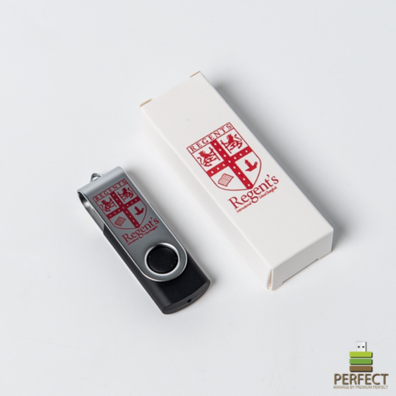 why-corporate-seminars-still-give-away-flash-drives